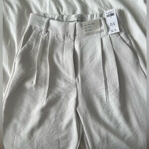 Abercrombie & Fitch Sloane Tailored Premium Crepe Pant